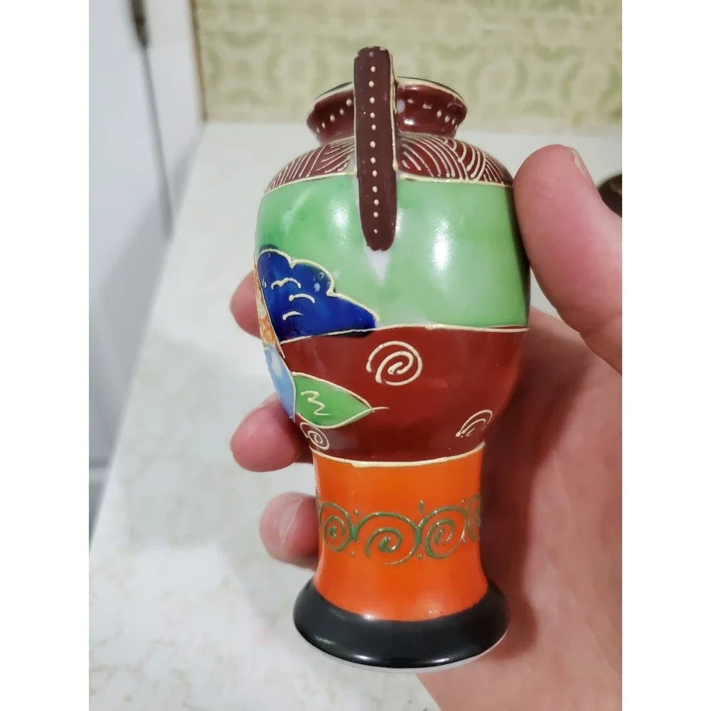 Vintage Miniature Satsuma Vase Made in Japan 4.5” Tall Hand Painted Elder